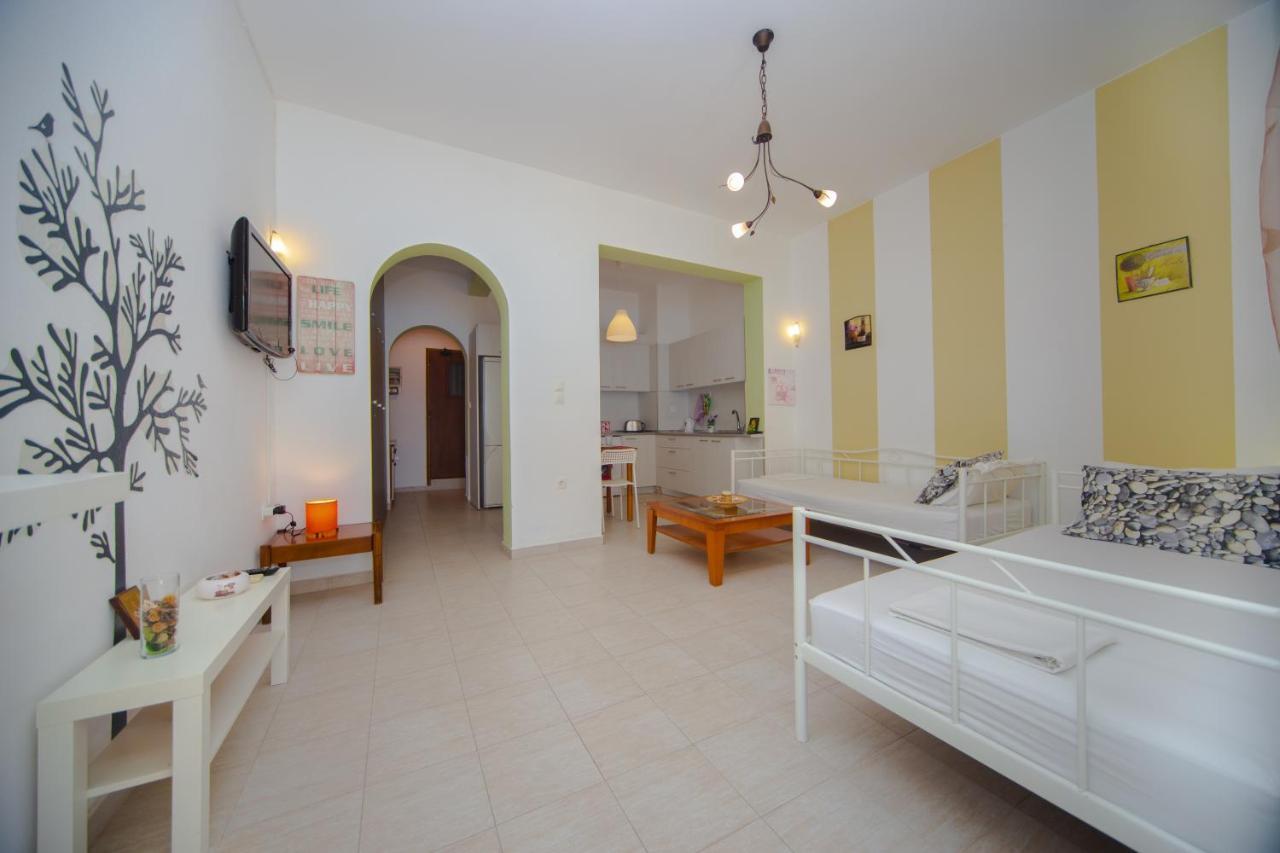 St Peter & Paul At Apartment *